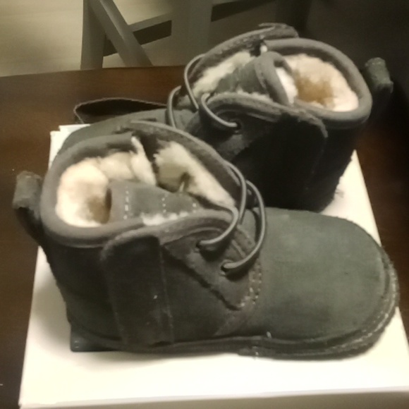 UGG boots - Picture 9 of 13